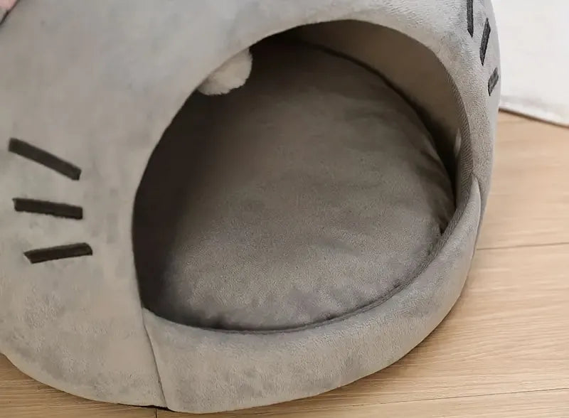 Closeup of the interior cushion of the cat bed warmer, made from soft velvet material for maximum comfort.