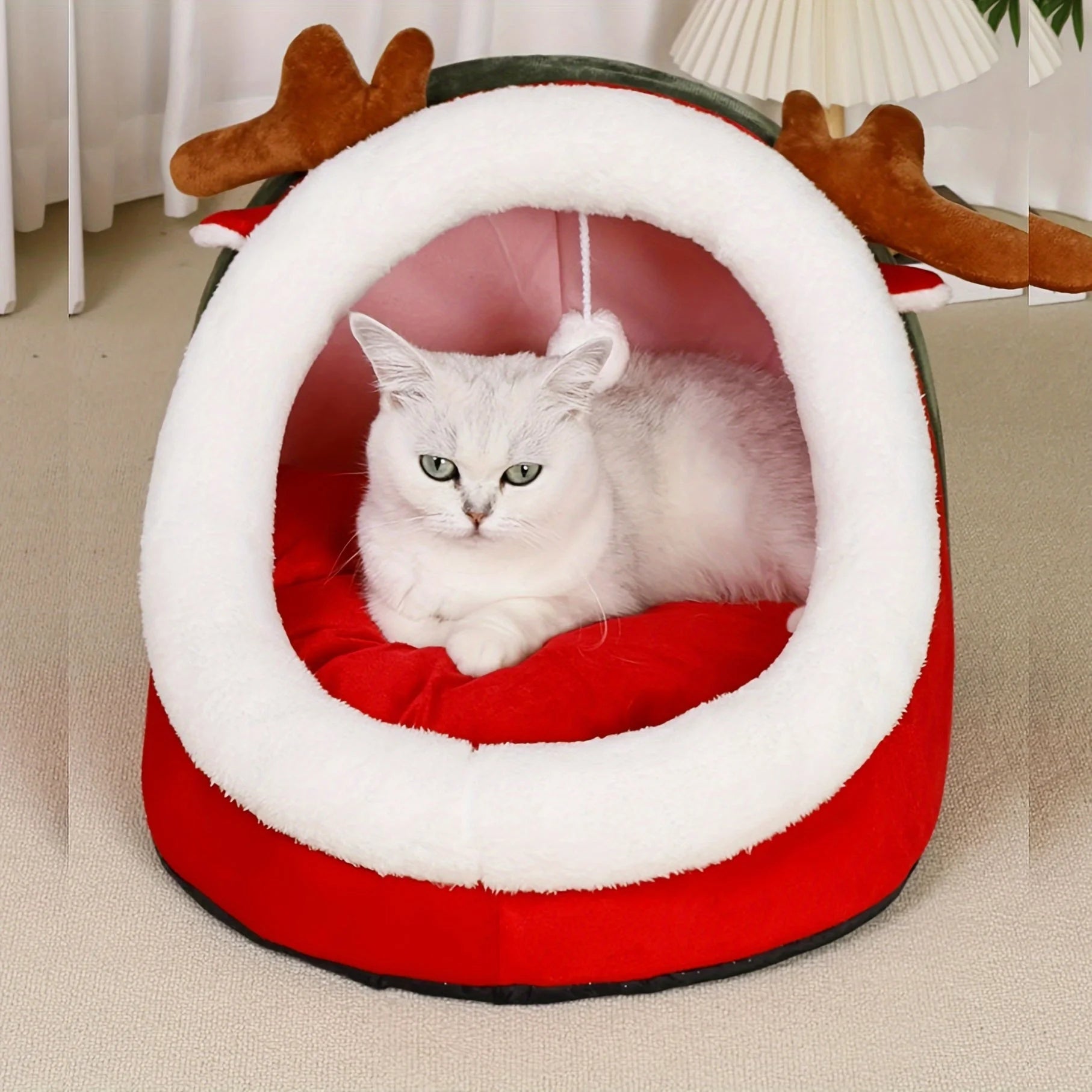 Cozy Christmas Cat Bed