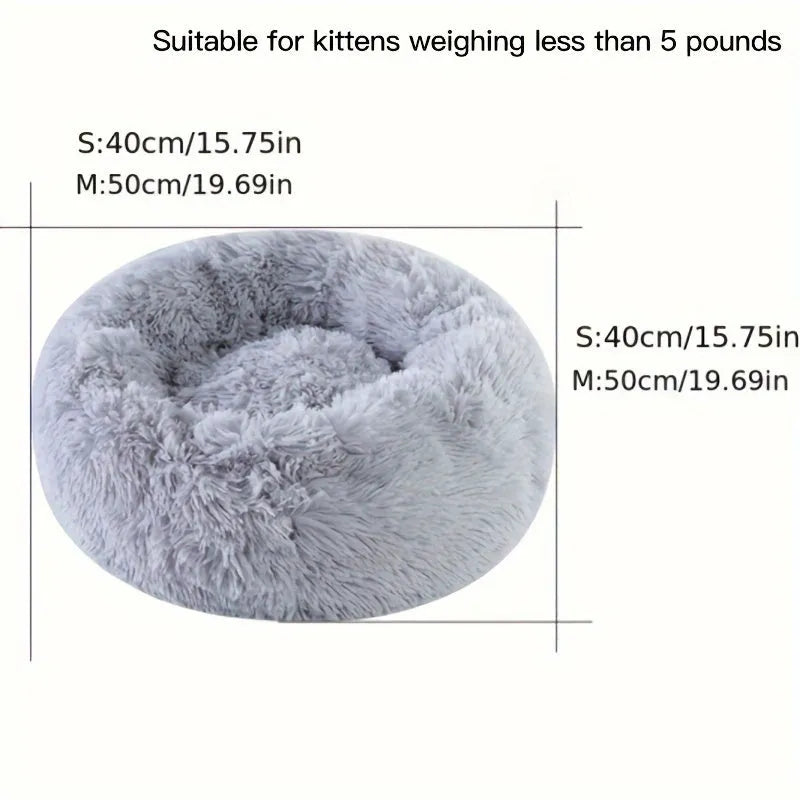 Size chart for fluffy cat beds, suitable for kittens weighing less than 5 pounds. Available in small and medium sizes. Cute Cat Beds for small pets.