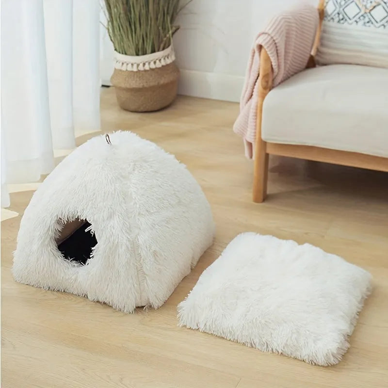 White plush cat heated bed with a removable mat, featuring a soft and cozy design for cats.